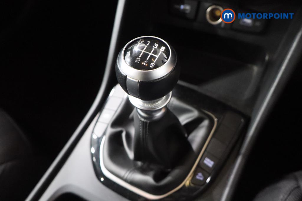 Hyundai Tucson Se Connect Manual Petrol SUV - Stock Number (1645413) - 12th supplementary image