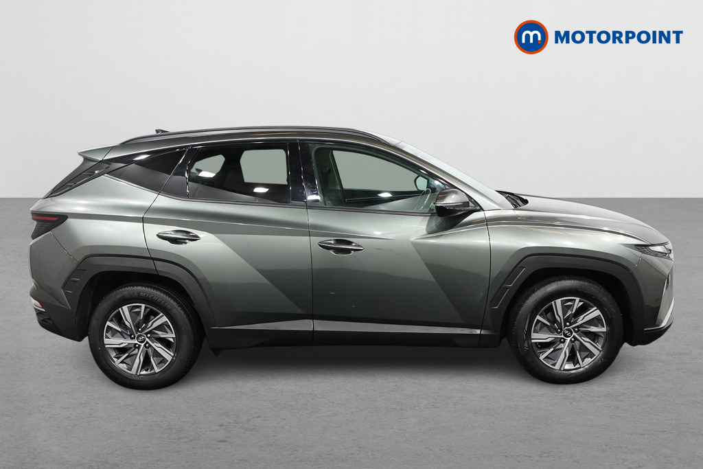 Hyundai Tucson Se Connect Manual Petrol SUV - Stock Number (1645413) - Drivers side