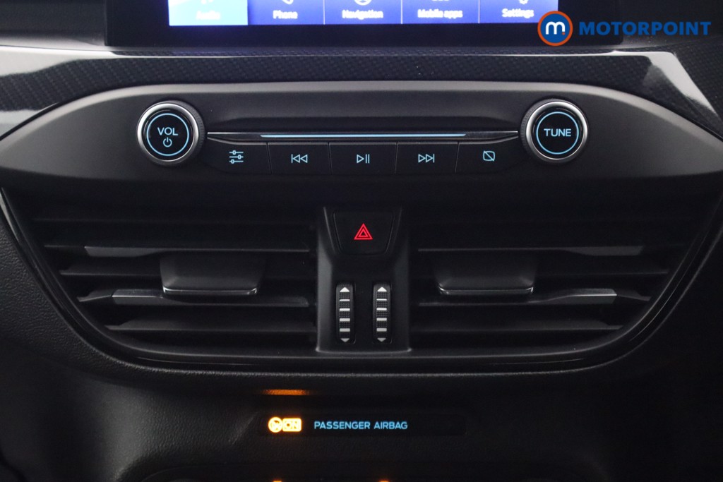 Ford Focus St-Line Edition Manual Petrol Estate - Stock Number (1650363) - 4th supplementary image