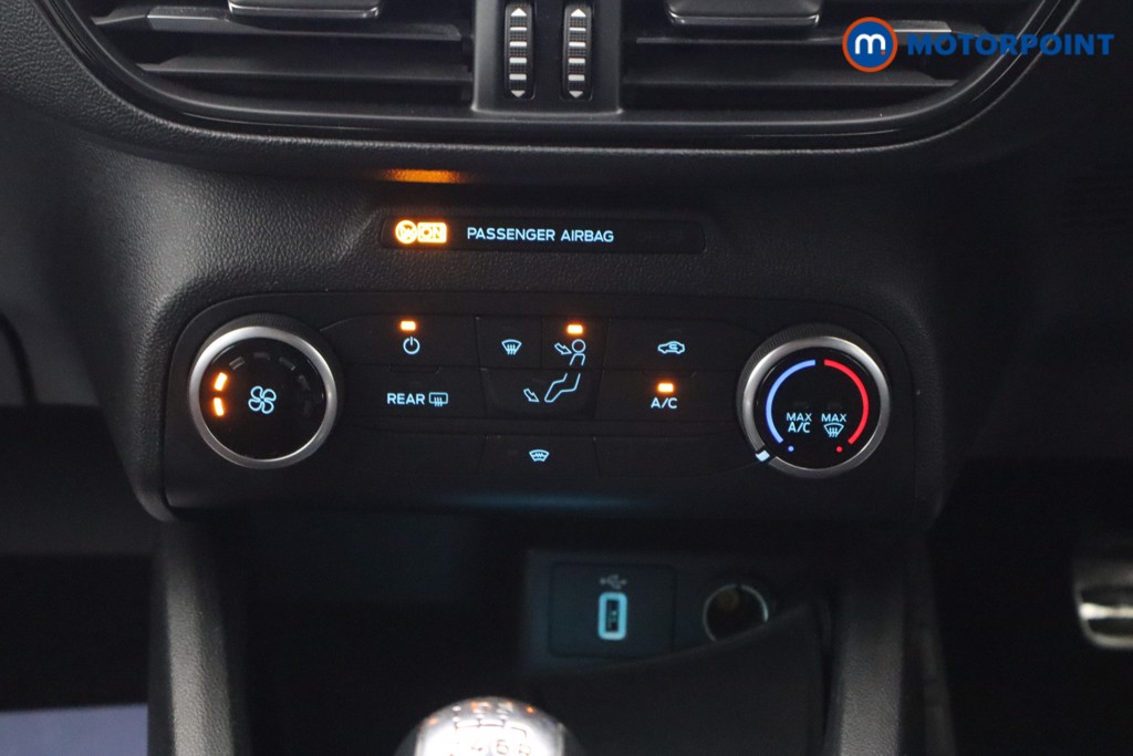 Ford Focus St-Line Edition Manual Petrol Estate - Stock Number (1650363) - 5th supplementary image