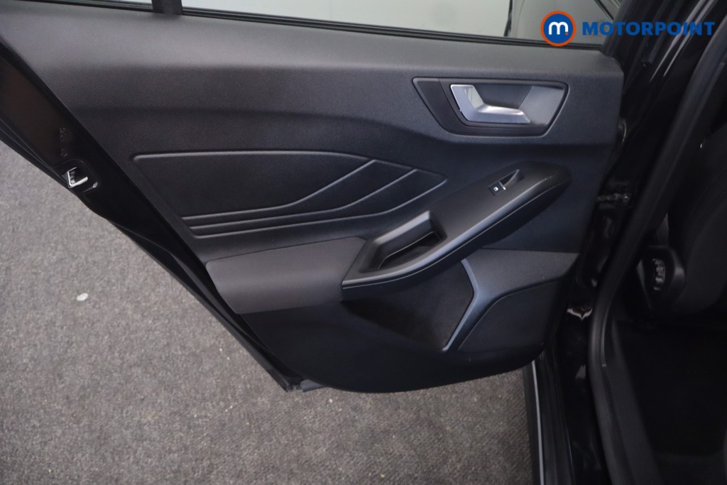 Ford Focus St-Line Edition Manual Petrol Estate - Stock Number (1650363) - 31st supplementary image
