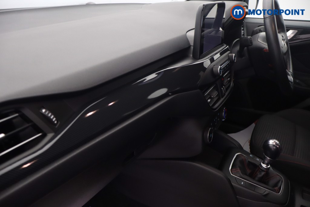 Ford Focus St-Line Edition Manual Petrol Estate - Stock Number (1650363) - 36th supplementary image