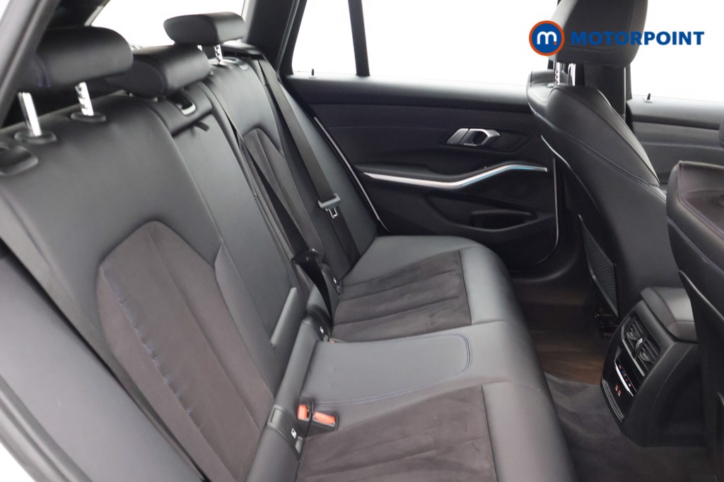 BMW 3 Series M Sport Automatic Petrol Plug-In Hybrid Estate - Stock Number (1650420) - 18th supplementary image