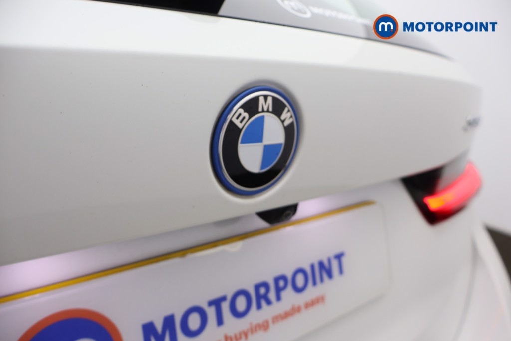 BMW 3 Series M Sport Automatic Petrol Plug-In Hybrid Estate - Stock Number (1650420) - 26th supplementary image