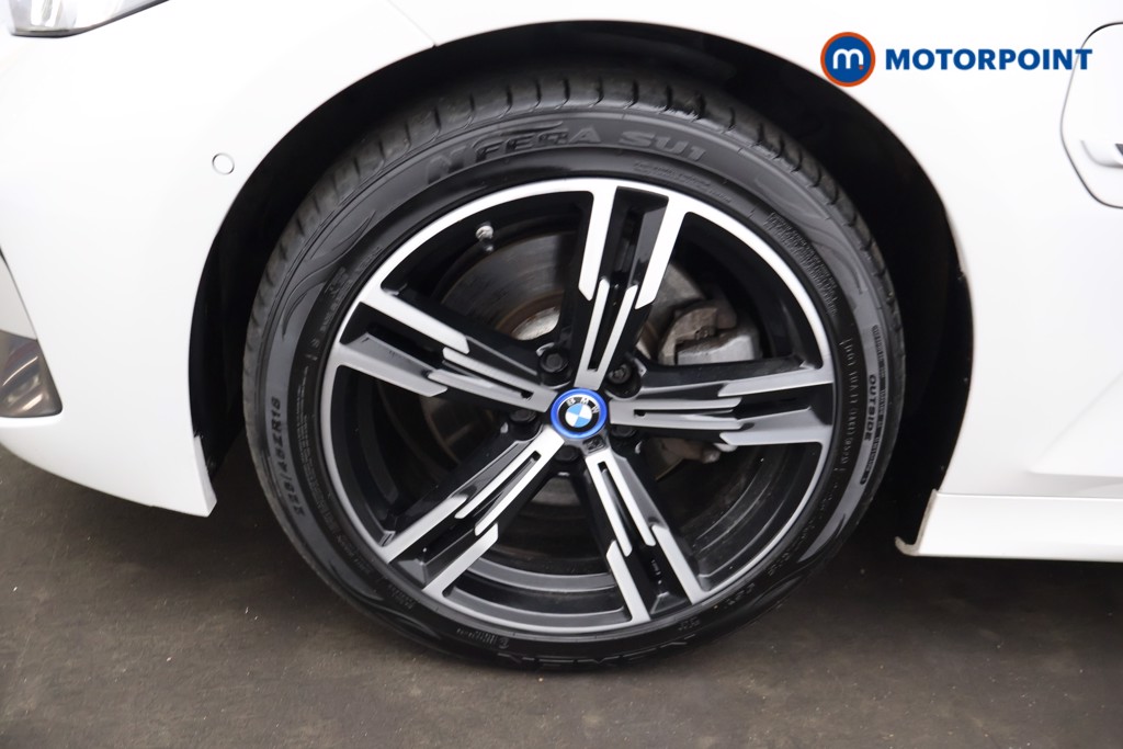 BMW 3 Series M Sport Automatic Petrol Plug-In Hybrid Estate - Stock Number (1650420) - 37th supplementary image