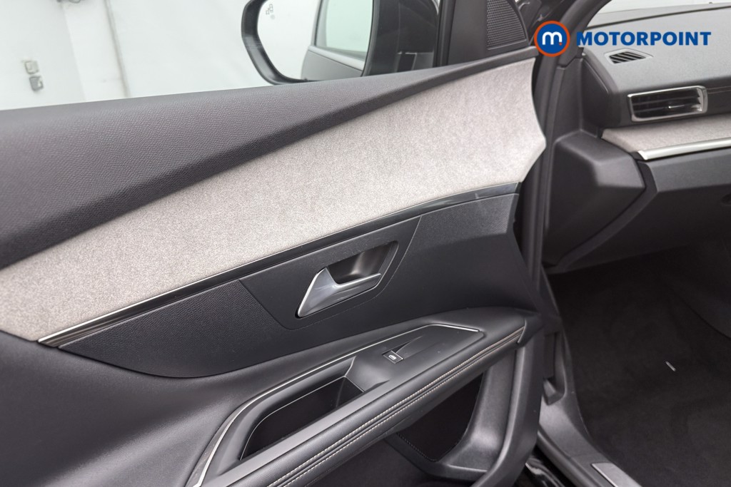 Peugeot 3008 GT Manual Diesel SUV - Stock Number (1651955) - 7th supplementary image