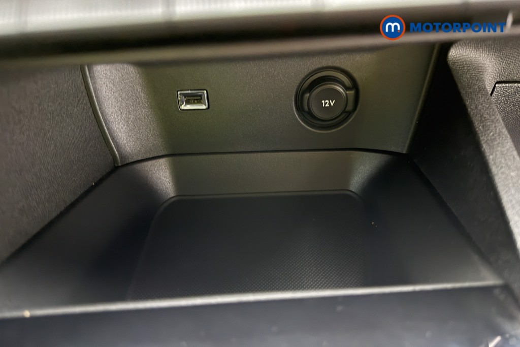 Peugeot 3008 GT Manual Diesel SUV - Stock Number (1651955) - 34th supplementary image