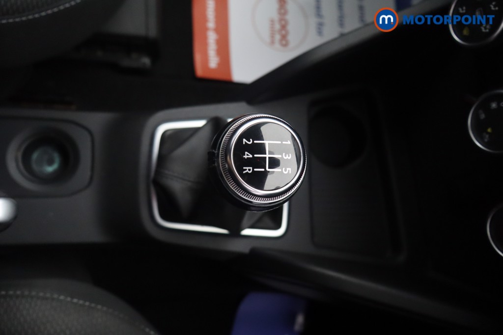 Dacia Duster Comfort Manual Petrol SUV - Stock Number (1655683) - 9th supplementary image