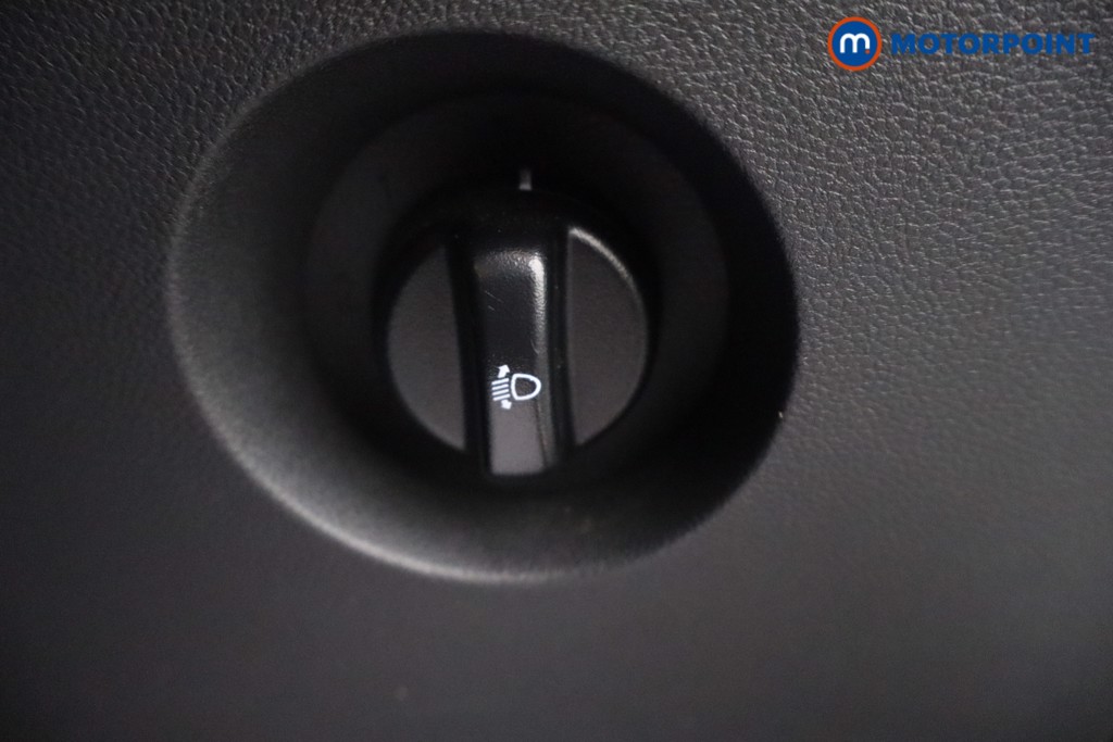 Dacia Duster Comfort Manual Petrol SUV - Stock Number (1655683) - 19th supplementary image