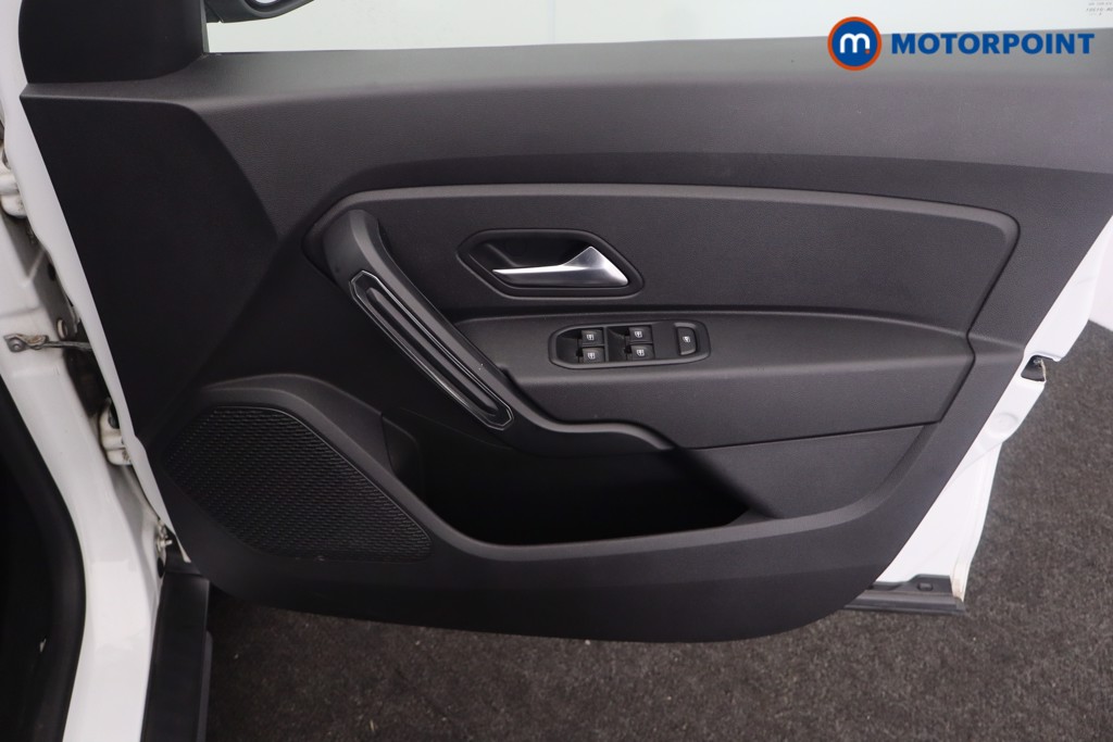 Dacia Duster Comfort Manual Petrol SUV - Stock Number (1655683) - 24th supplementary image