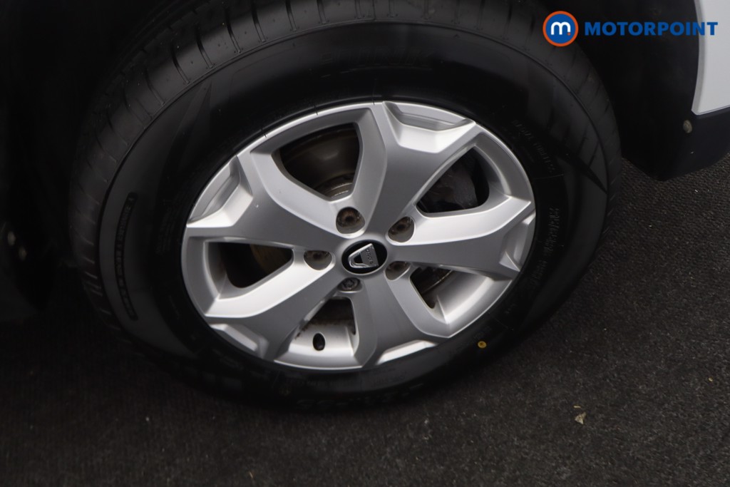 Dacia Duster Comfort Manual Petrol SUV - Stock Number (1655683) - 35th supplementary image