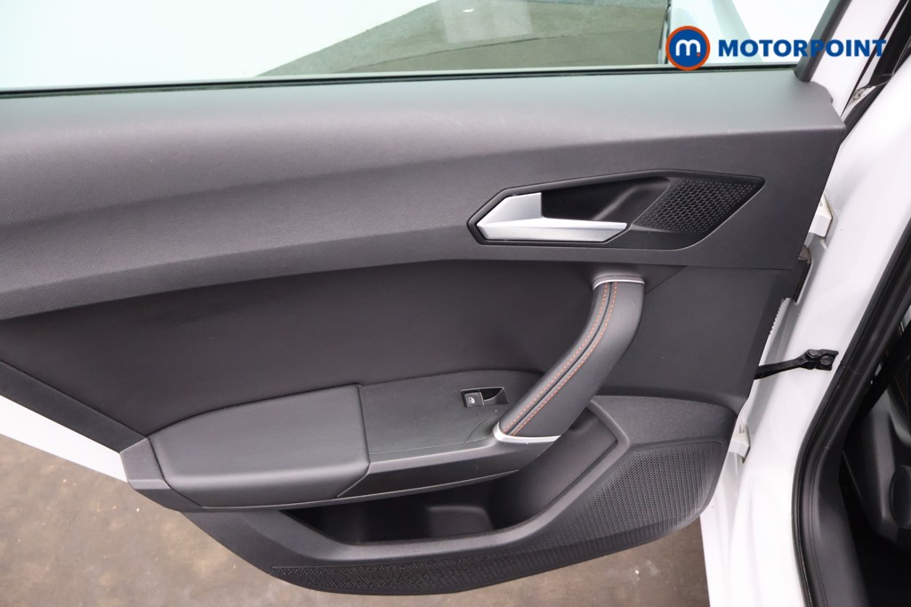 Seat Leon Fr Sport Manual Petrol Estate - Stock Number (1658583) - 26th supplementary image