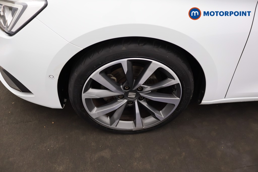 Seat Leon Fr Sport Manual Petrol Estate - Stock Number (1658583) - 1st supplementary image