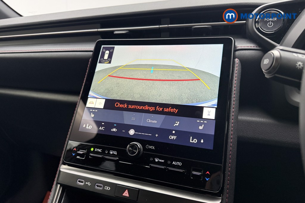 Lexus LBX Premium Automatic Petrol-Electric Hybrid SUV - Stock Number (1659382) - 13th supplementary image