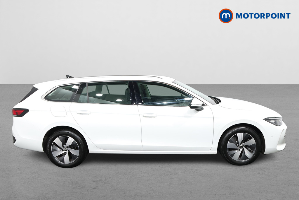 Volkswagen Passat Life Automatic Petrol Plug-In Hybrid Estate - Stock Number (1659624) - Drivers side