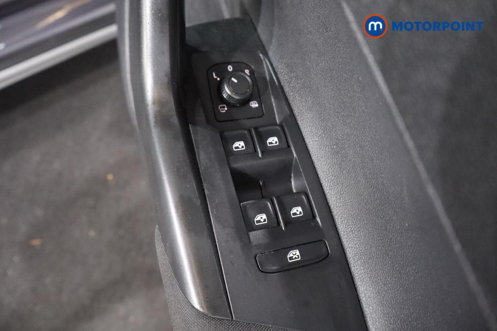 Volkswagen Taigo Life Manual Petrol SUV - Stock Number (1663572) - 17th supplementary image