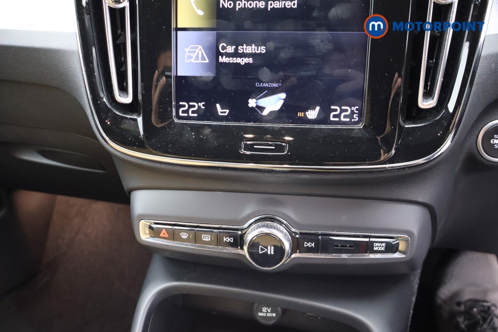 Volvo Xc40 Momentum Pro Manual Petrol SUV - Stock Number (1663597) - 8th supplementary image