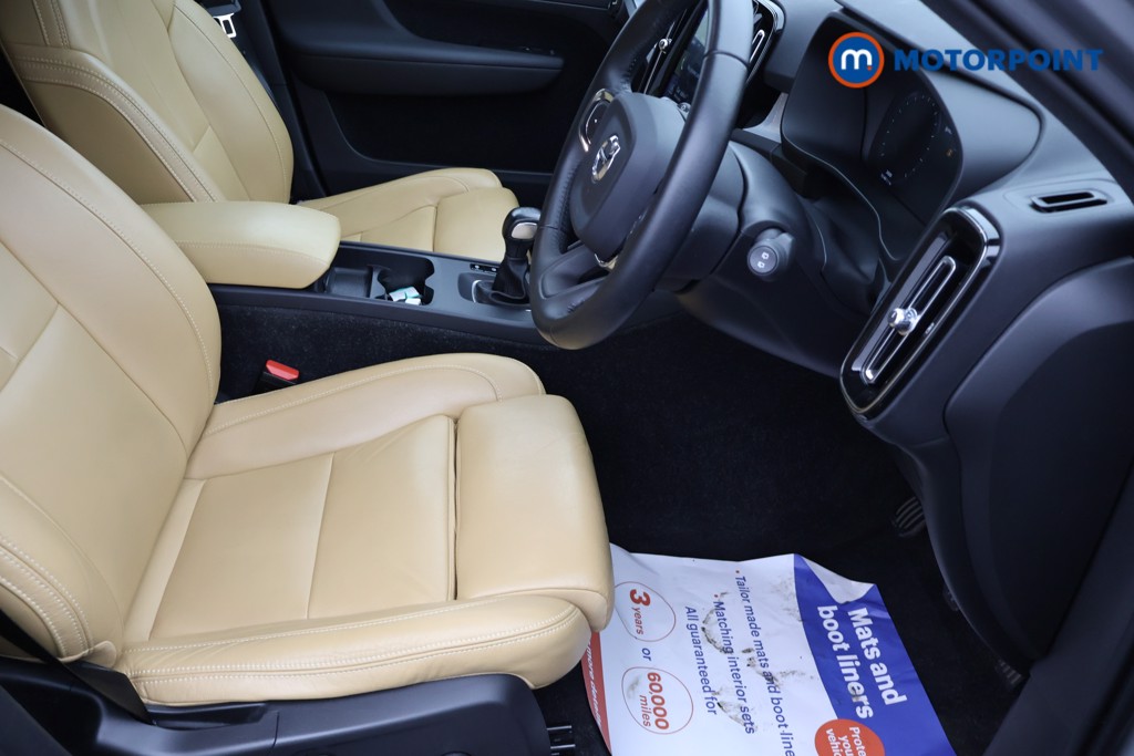 Volvo Xc40 Momentum Pro Manual Petrol SUV - Stock Number (1663597) - 15th supplementary image