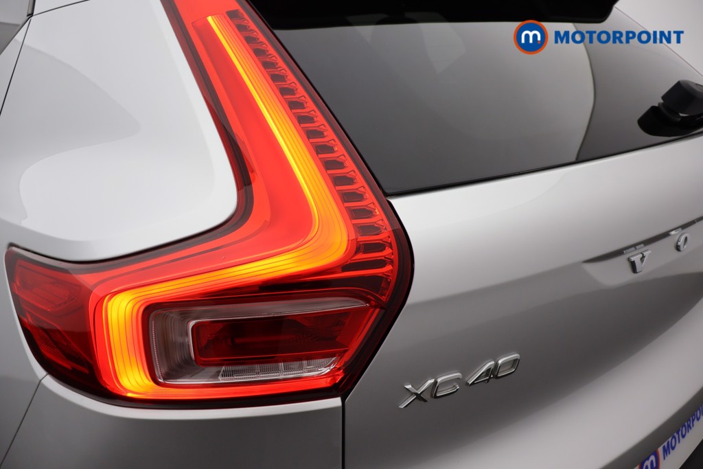 Volvo Xc40 Momentum Pro Manual Petrol SUV - Stock Number (1663597) - 25th supplementary image