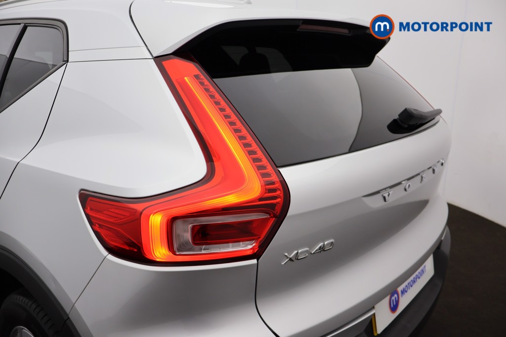 Volvo Xc40 Momentum Pro Manual Petrol SUV - Stock Number (1663597) - 26th supplementary image