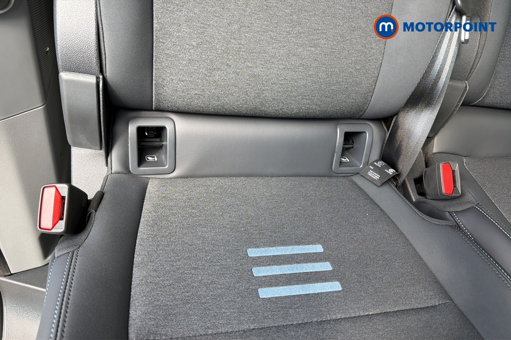 Ford Tourneo Custom Active Automatic Electric Standard Roof Minibus - Stock Number (1664638) - 27th supplementary image