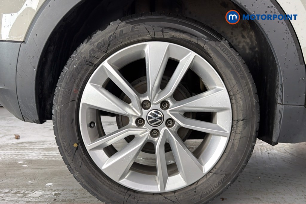 Volkswagen T-Cross SE Manual Petrol SUV - Stock Number (1664772) - 49th supplementary image