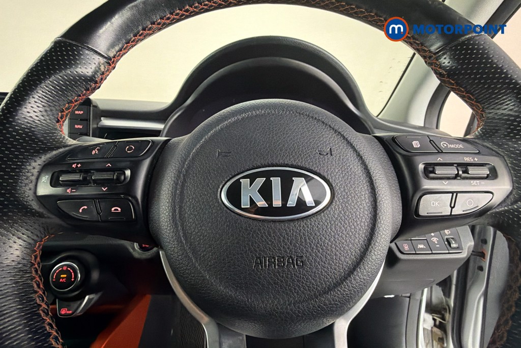 KIA Stonic First Edition Manual Petrol SUV - Stock Number (1664869) - 5th supplementary image