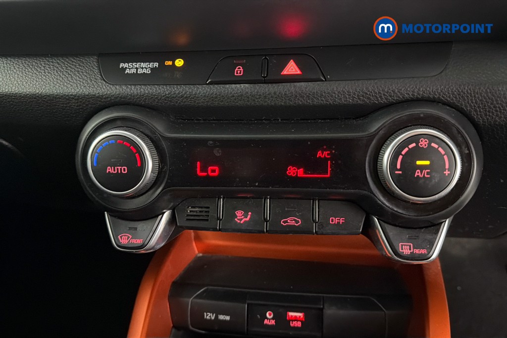 KIA Stonic First Edition Manual Petrol SUV - Stock Number (1664869) - 12th supplementary image