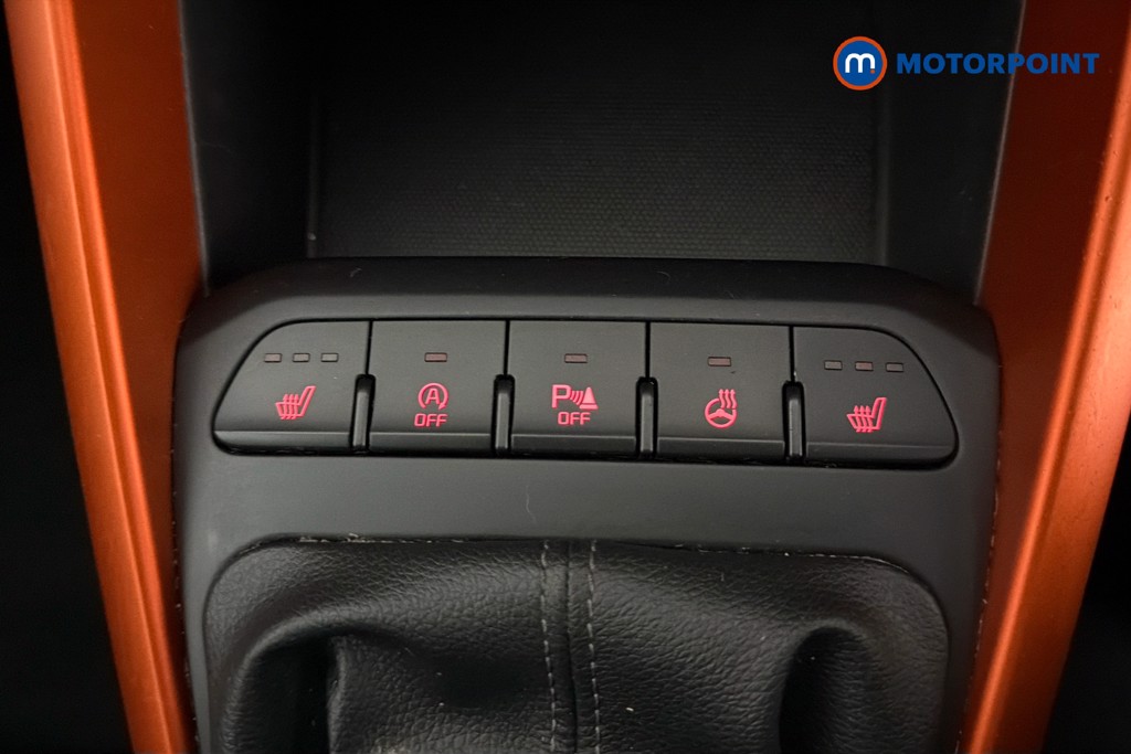 KIA Stonic First Edition Manual Petrol SUV - Stock Number (1664869) - 13th supplementary image