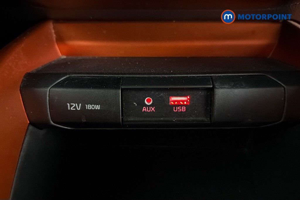 KIA Stonic First Edition Manual Petrol SUV - Stock Number (1664869) - 14th supplementary image