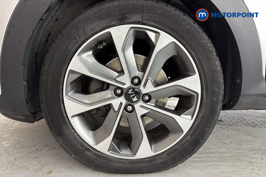KIA Stonic First Edition Manual Petrol SUV - Stock Number (1664869) - 47th supplementary image