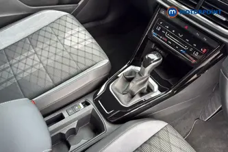 Volkswagen T-Roc R-Line Automatic Petrol SUV - Stock Number (1665210) - 15th supplementary image