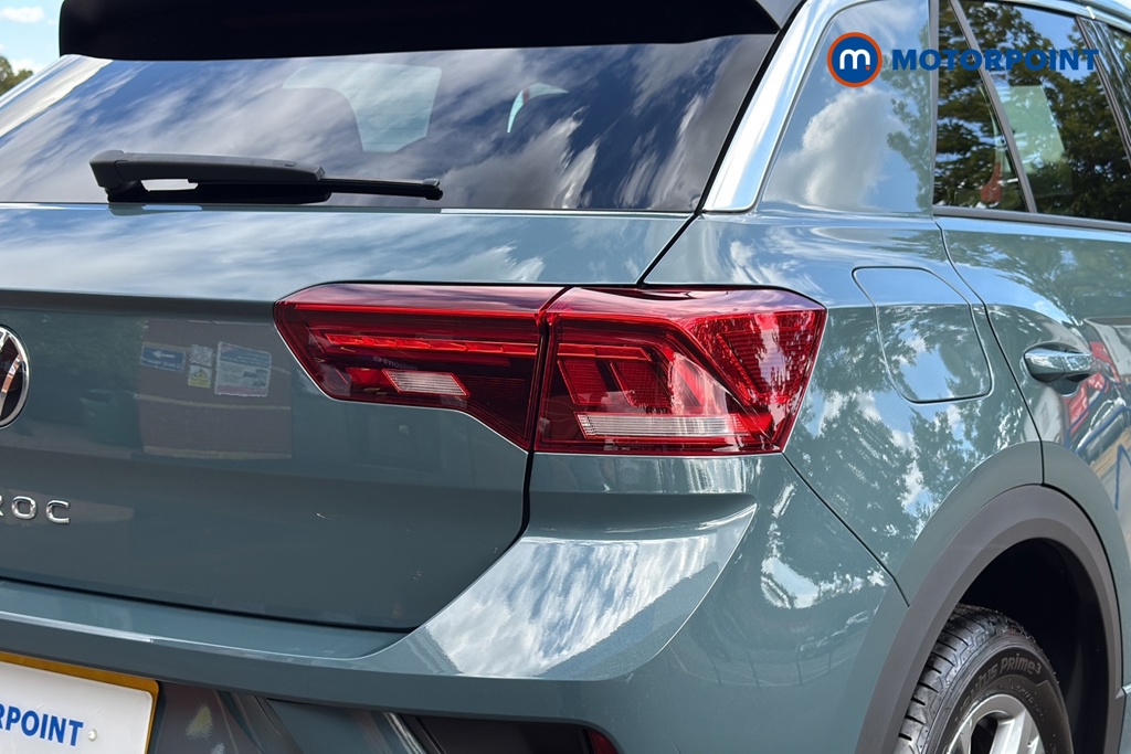 Volkswagen T-Roc R-Line Automatic Petrol SUV - Stock Number (1665210) - 36th supplementary image