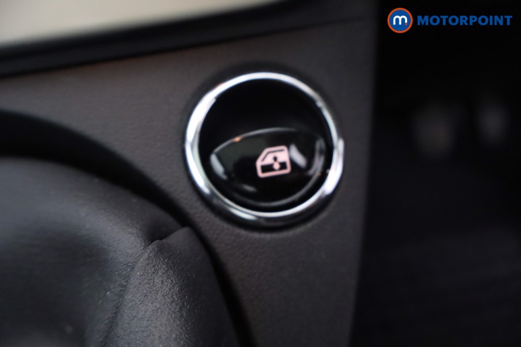 Fiat 500 Lounge Manual Petrol Hatchback - Stock Number (1665342) - 18th supplementary image