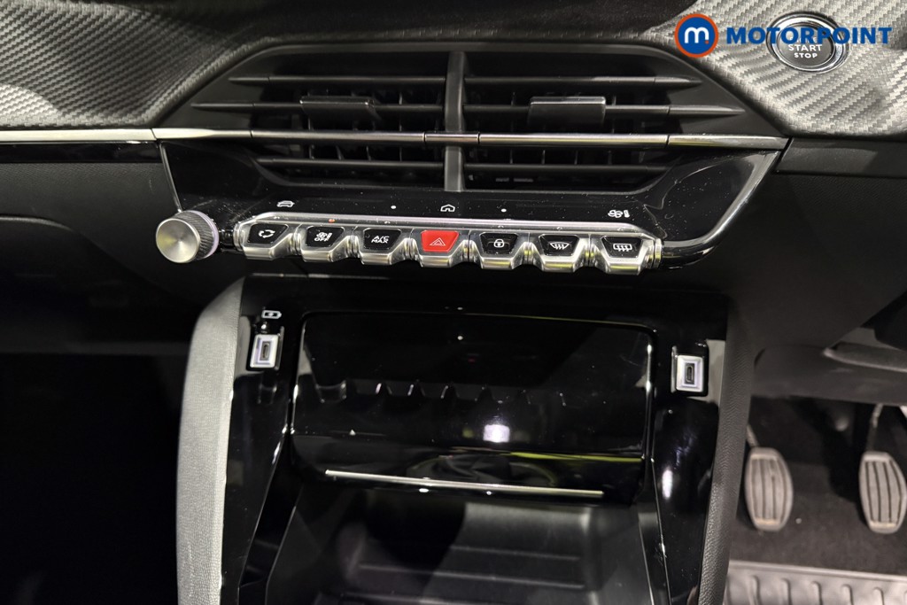 Peugeot 2008 Allure Manual Petrol SUV - Stock Number (1665825) - 9th supplementary image