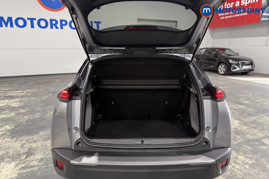 Peugeot 2008 Allure Manual Petrol SUV - Stock Number (1665825) - 16th supplementary image