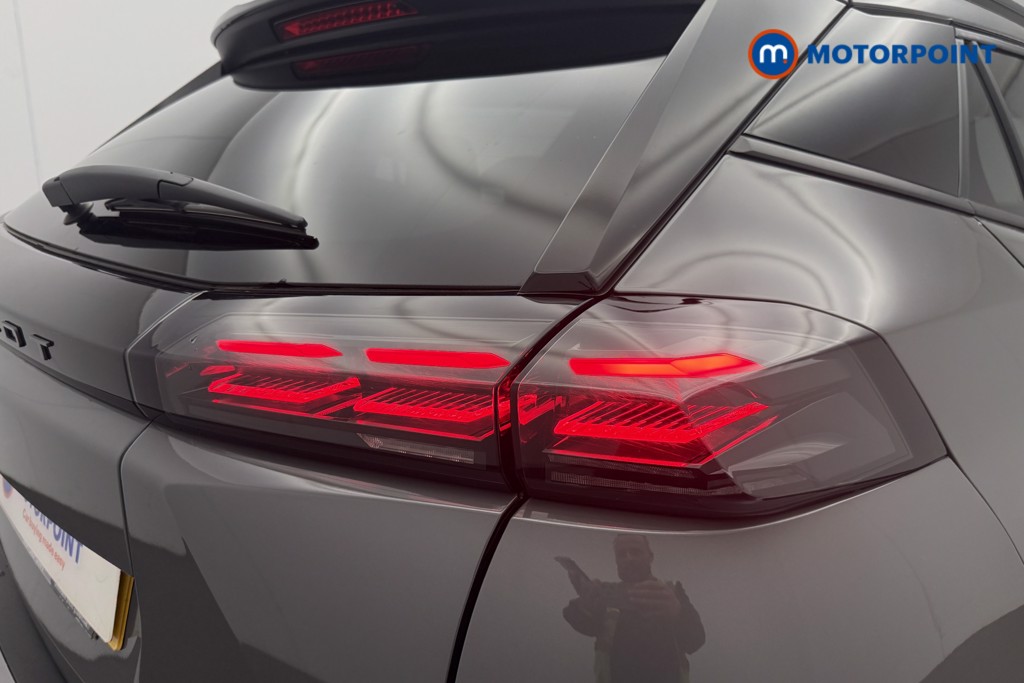 Peugeot 2008 Allure Manual Petrol SUV - Stock Number (1665926) - 20th supplementary image
