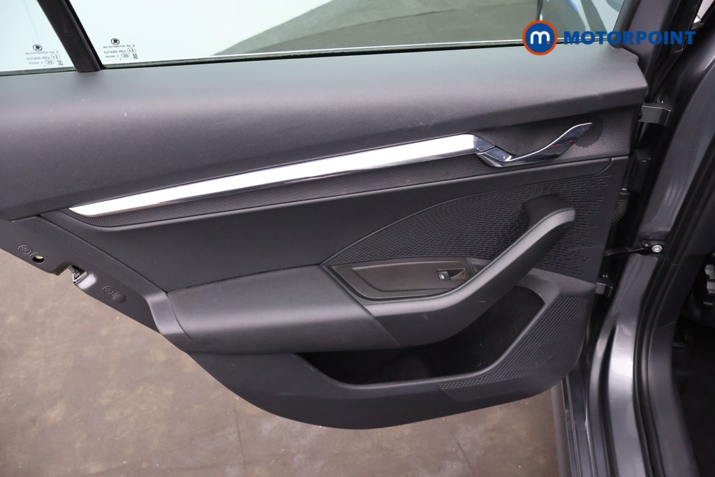 Skoda Octavia Se L Automatic Petrol Plug-In Hybrid Estate - Stock Number (1667043) - 27th supplementary image