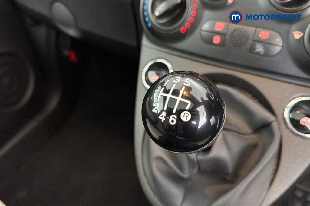 Fiat 500 Dolcevita Manual Petrol Hatchback - Stock Number (1667100) - 15th supplementary image
