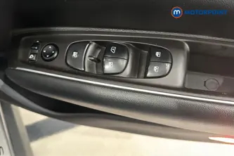Renault Koleos Iconic Automatic Diesel SUV - Stock Number (1667269) - 19th supplementary image