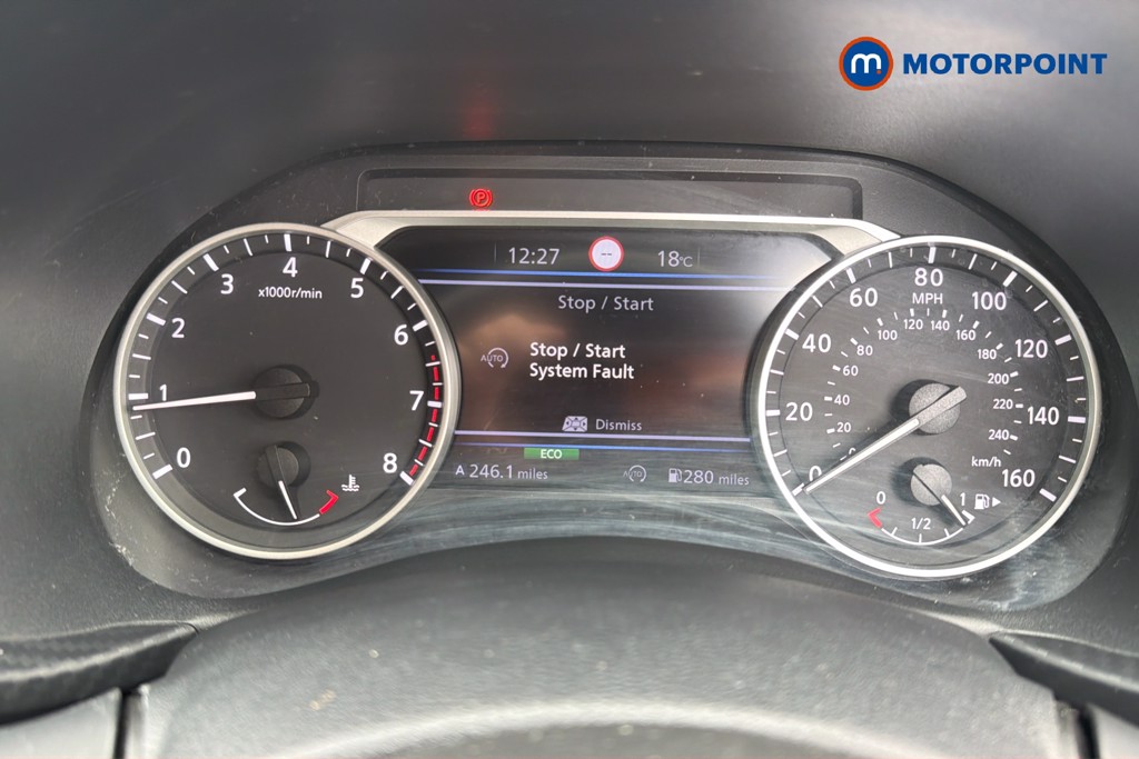 Nissan Juke N-Connecta Manual Petrol SUV - Stock Number (1667988) - 6th supplementary image