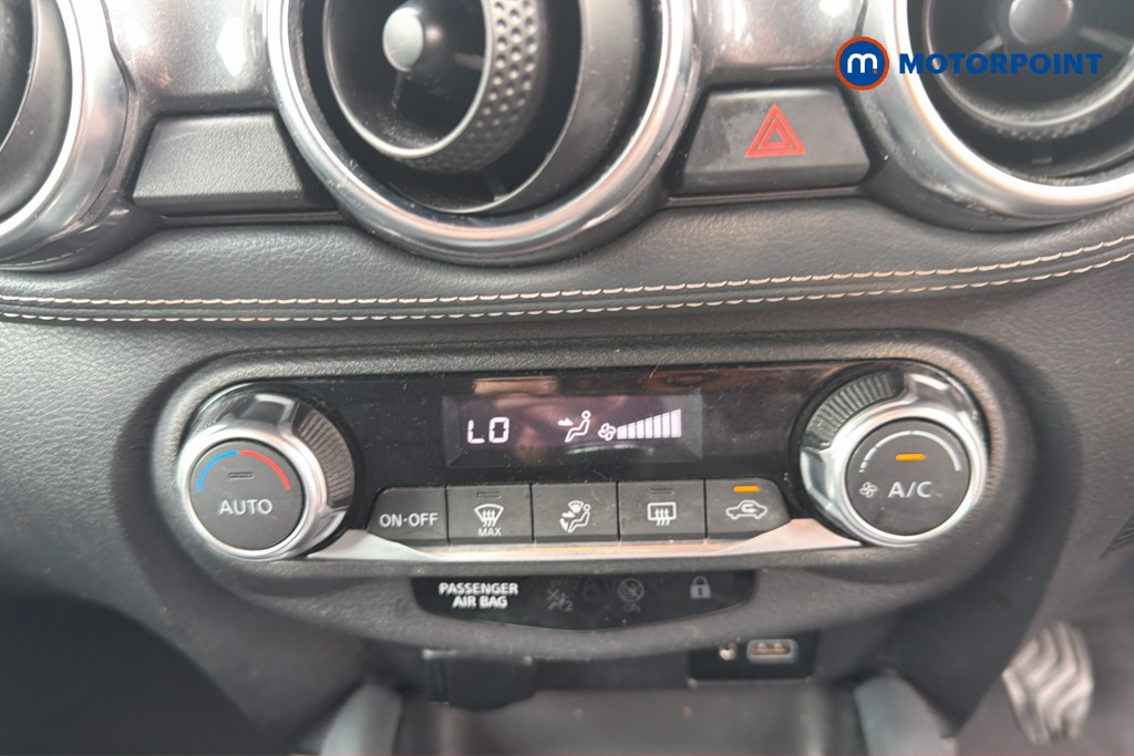 Nissan Juke N-Connecta Manual Petrol SUV - Stock Number (1667988) - 13th supplementary image