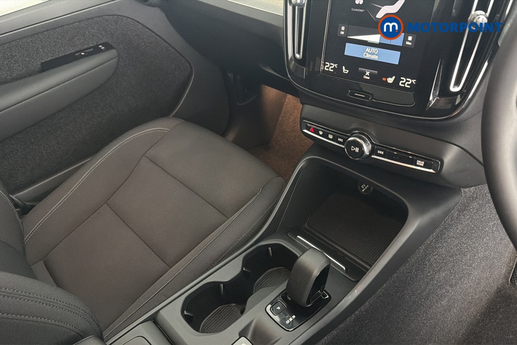 Volvo Xc40 Momentum Automatic Petrol SUV - Stock Number (1669133) - 15th supplementary image