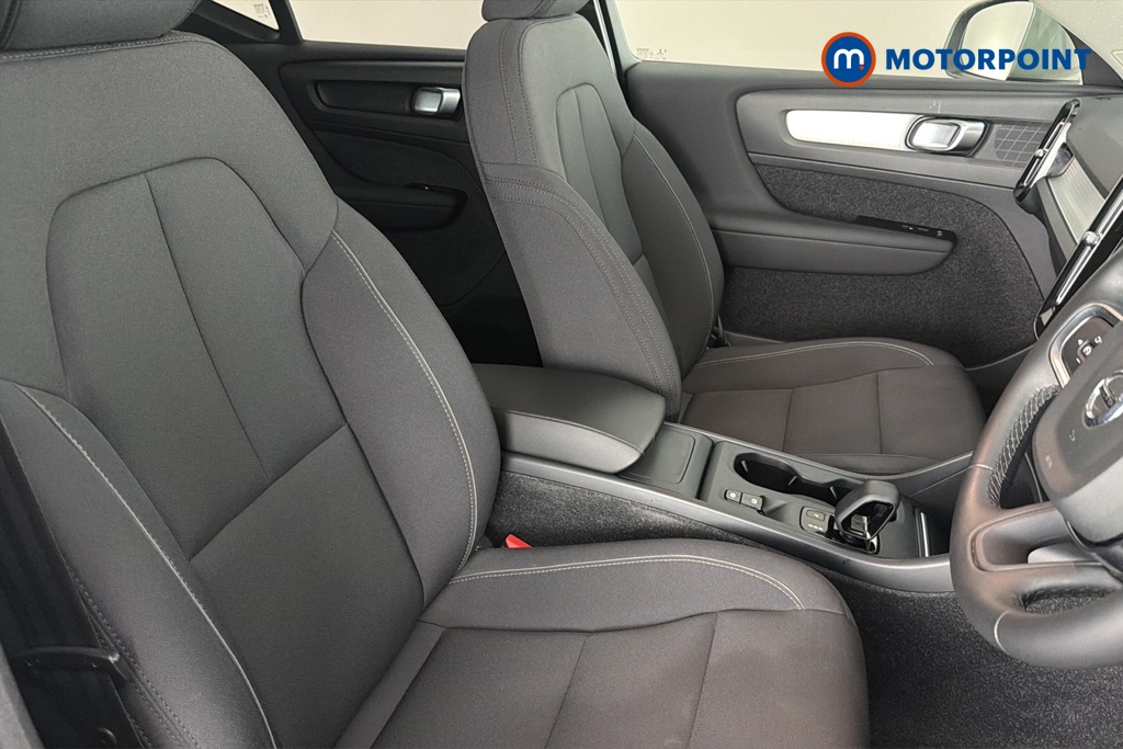 Volvo Xc40 Momentum Automatic Petrol SUV - Stock Number (1669133) - 22nd supplementary image