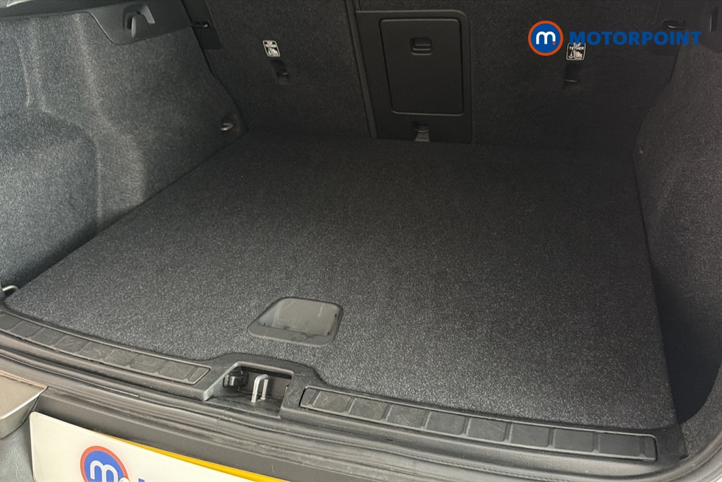 Volvo Xc40 Momentum Automatic Petrol SUV - Stock Number (1669133) - 30th supplementary image