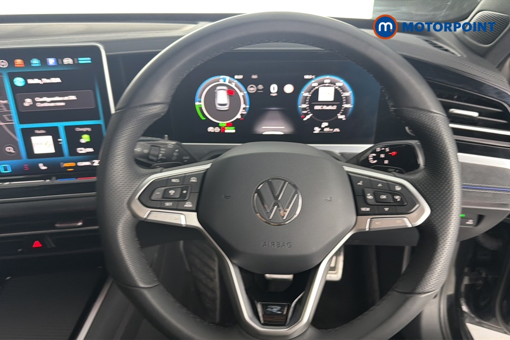 Volkswagen Passat R-Line Automatic Petrol Plug-In Hybrid Estate - Stock Number (1669385) - 2nd supplementary image