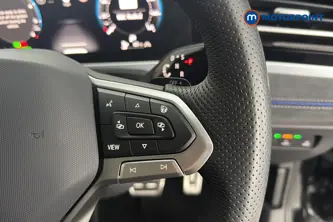 Volkswagen Passat R-Line Automatic Petrol Plug-In Hybrid Estate - Stock Number (1669385) - 3rd supplementary image