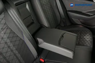 Volkswagen Passat R-Line Automatic Petrol Plug-In Hybrid Estate - Stock Number (1669385) - 26th supplementary image
