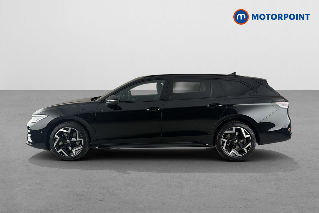 Volkswagen Passat R-Line Automatic Petrol Plug-In Hybrid Estate - Stock Number (1669385) - Drivers side