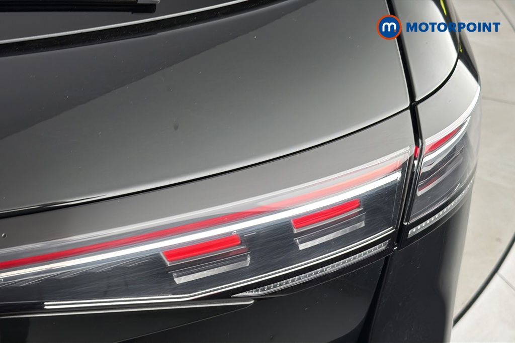 Volkswagen Passat R-Line Automatic Petrol Plug-In Hybrid Estate - Stock Number (1669385) - 36th supplementary image